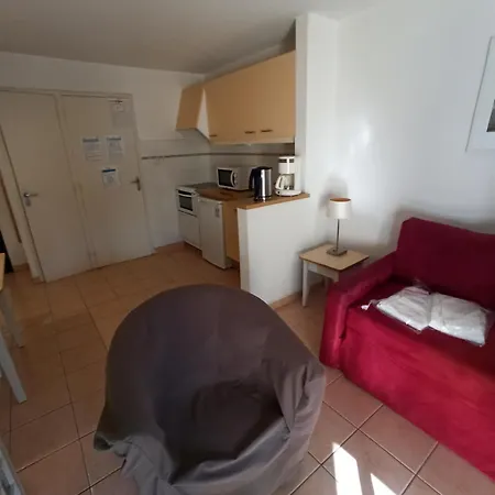 Le Cap D'agde Odalys St Loup 2 Pieces En Rdc 38 M2 Avec Terrasse