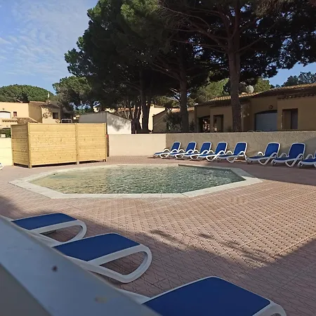 Le Cap D'agde Odalys St Loup 2 Pieces En Rdc 38 M2 Avec Terrasse Agde