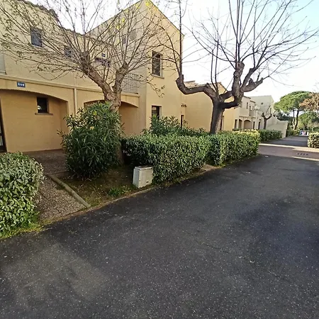 Le Cap D'agde Odalys St Loup 2 Pieces En Rdc 38 M2 Avec Terrasse *